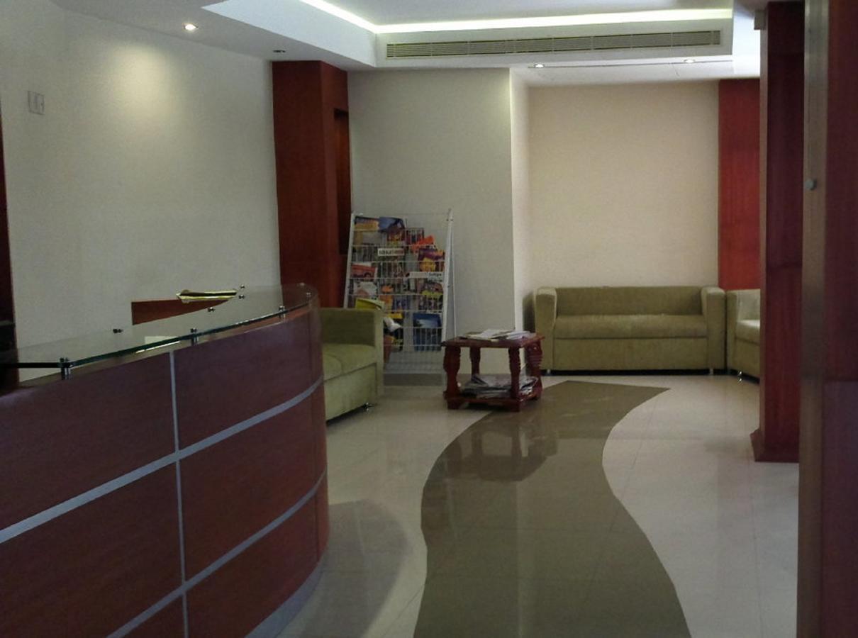 The Rubis Hotel Kottakkal Exterior photo